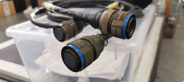 Military circular connectors detail