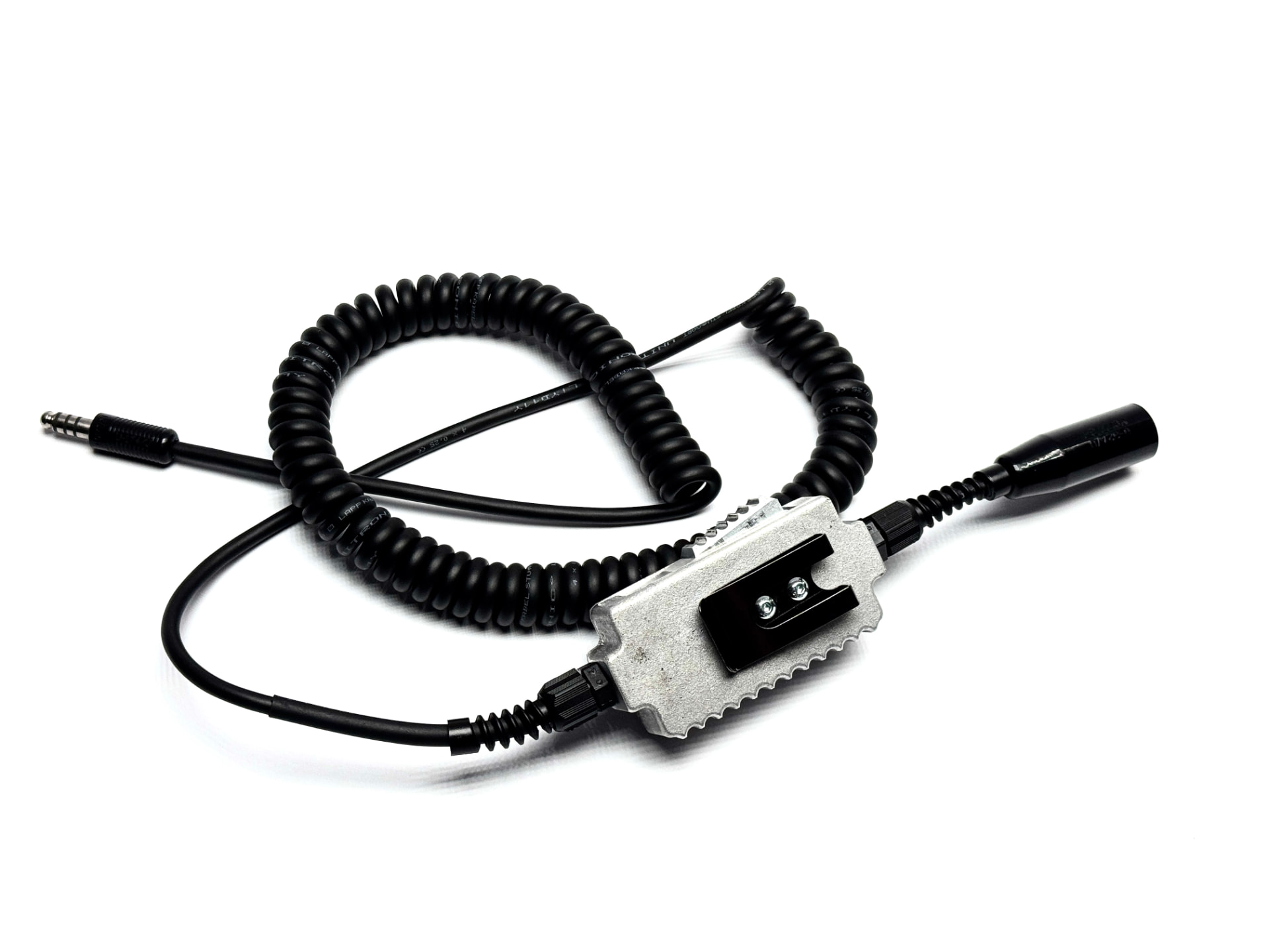 LATANIR cable assembly with coiled harness and connector